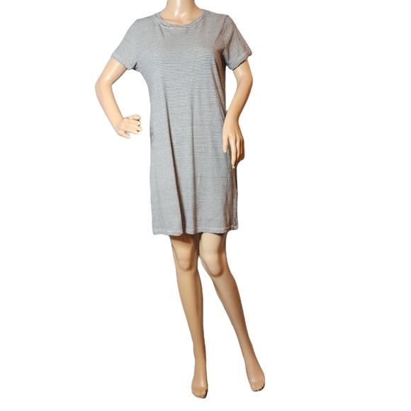 Current/Elliot t-shirt dress - Picture 5 of 17